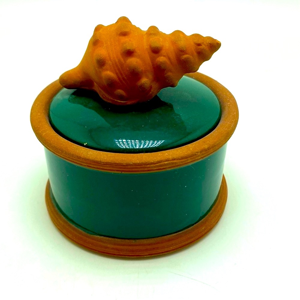 Vintage Omnibus Japan Green Enamel Over Red Clay Shell Trinket Box